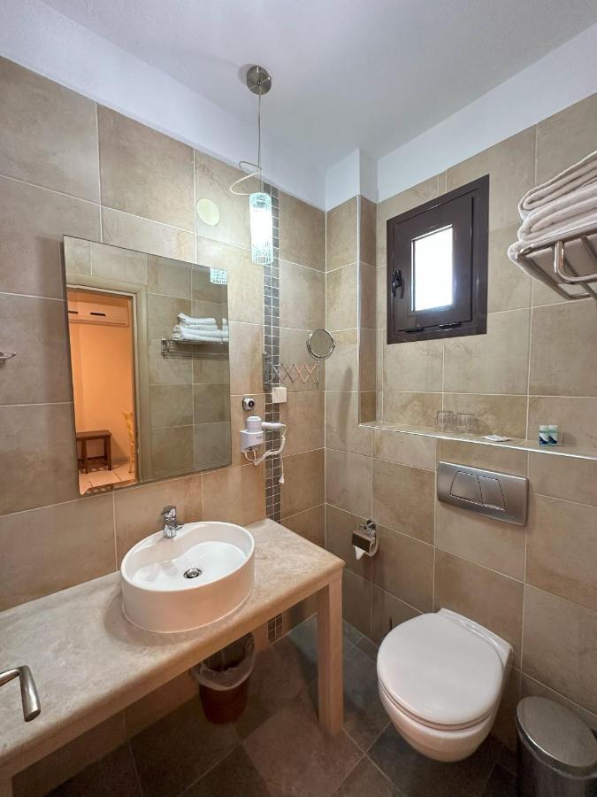 Hotel Afrodite Neoi Poroi Dış mekan fotoğraf