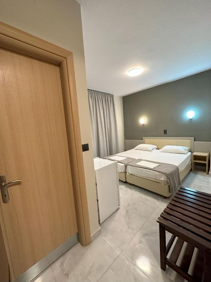 Hotel Afrodite Neoi Poroi Dış mekan fotoğraf