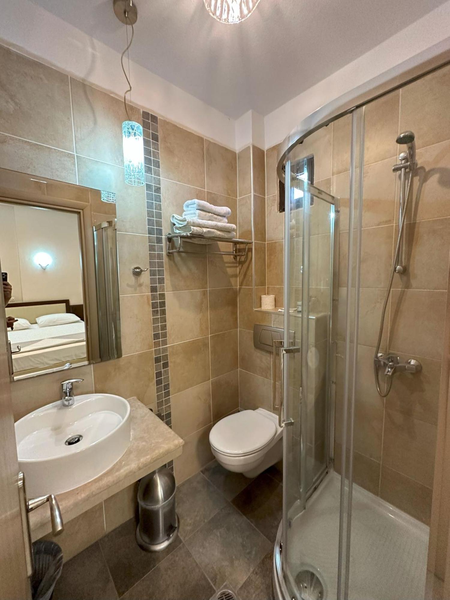 Hotel Afrodite Neoi Poroi Dış mekan fotoğraf